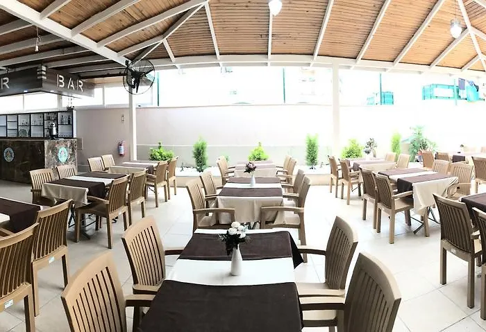 Park Marina Hotell 3*