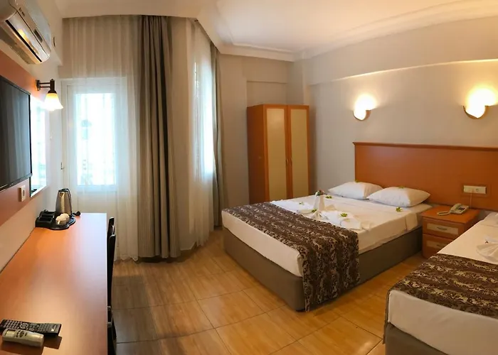 Park Marina Hotel 3*